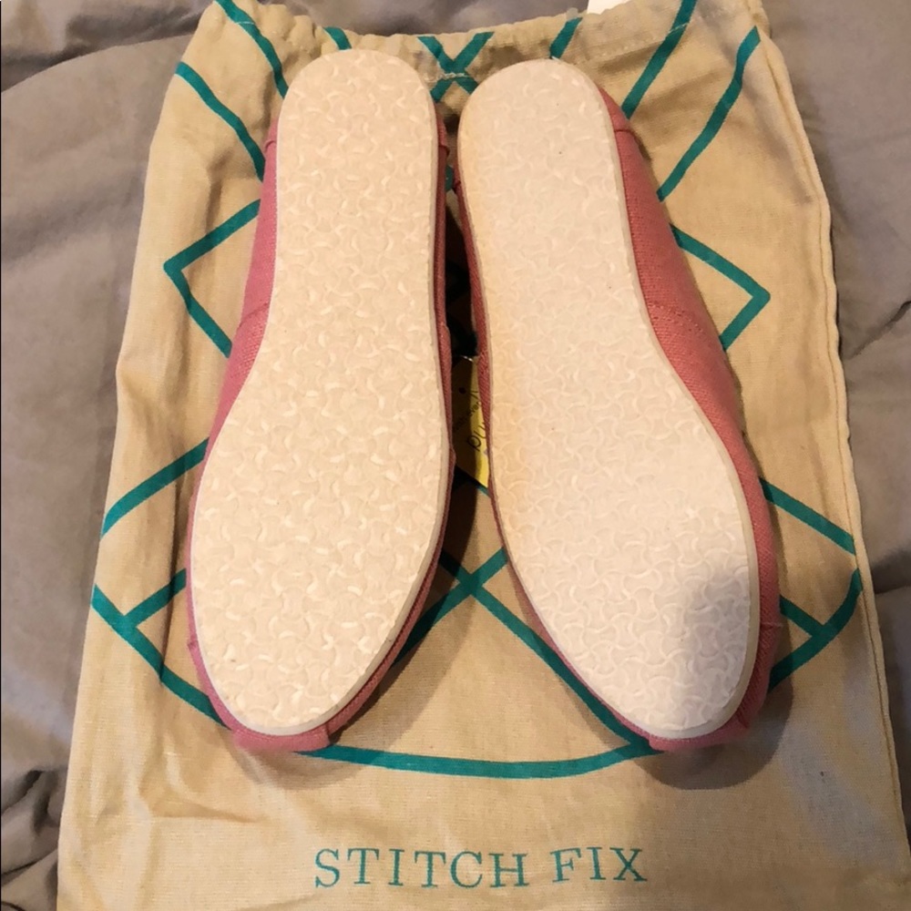 🌟HP 🌟  🛼 Toms 🛼 classic canvas slip-on - Picture 2 of 5